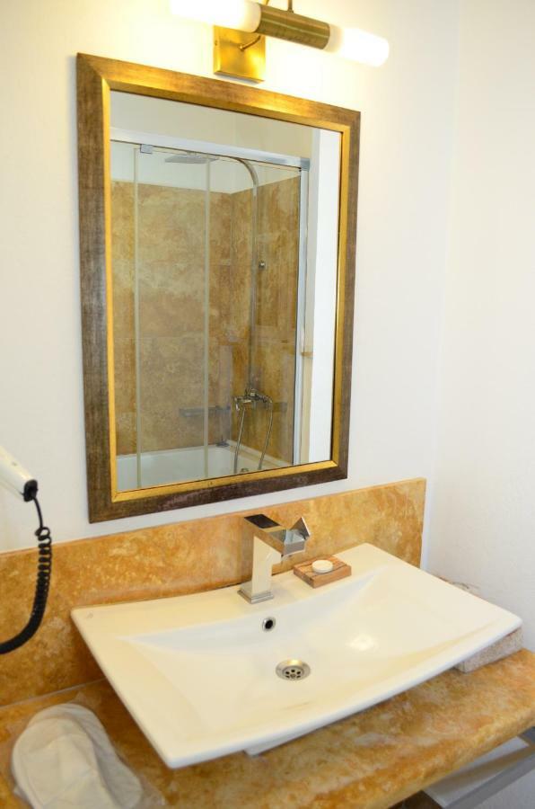 Gule Cunda Hotel Ayvalik Bagian luar foto